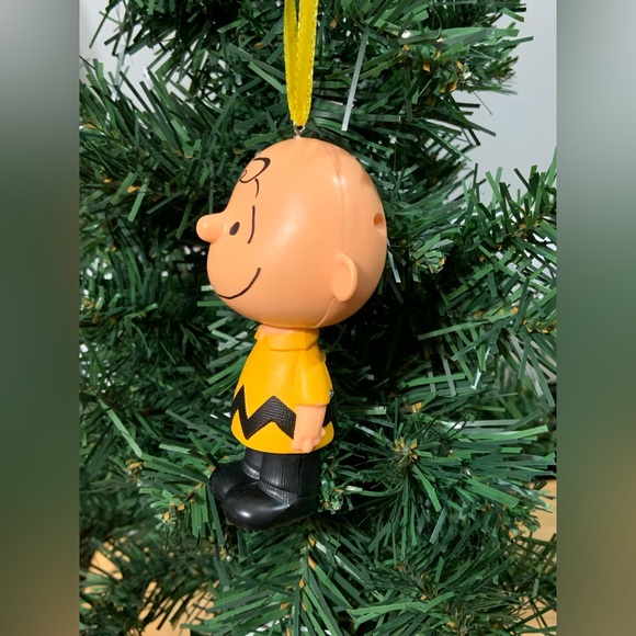 4 for $20 Charlie Brown Christmas Ornament - Picture 3 of 9